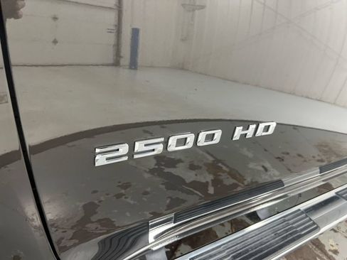 Used 2020 Chevrolet Silverado 2500 LTZ w/ LTZ Plus Package AWD/4WD image 25