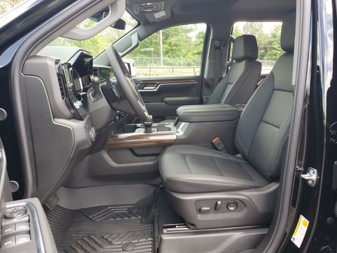 New 2026 Chevrolet Silverado 1500 RST w/ RST All Star Premium Package AWD/4WD image 30