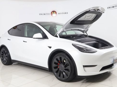 Used 2022 Tesla Model Y Performance image 22