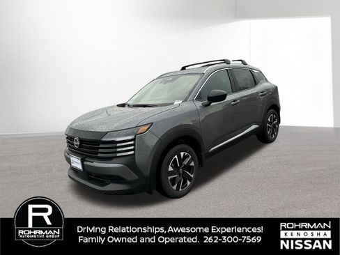 New 2026 Nissan Kicks SV w/ SV Premium Package AWD/4WD image 2