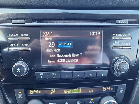 Certified 2017 Nissan Rogue Sport SV w/ SV All-Weather Package image 16