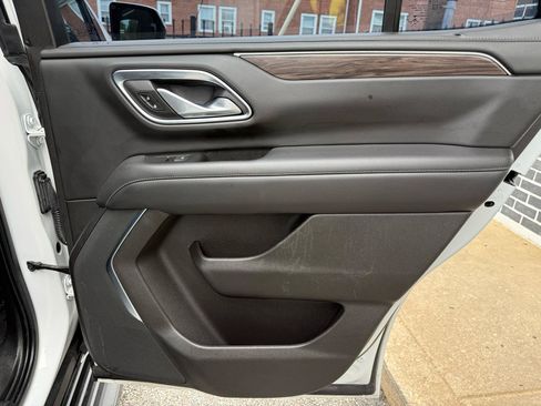 Used 2021 Chevrolet Tahoe 2WD image 27