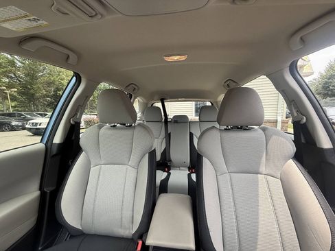 Used 2019 Subaru Forester w/ Popular Package #1 AWD/4WD image 17