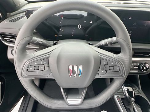 New 2026 Buick Envista Preferred w/ Convenience II Package image 7