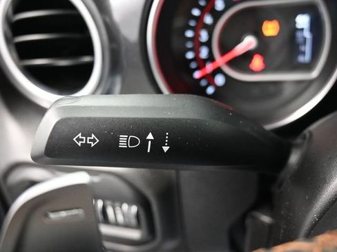 Used 2021 Jeep Wrangler Unlimited Rubicon w/ Xtreme Recon 35" Tire Package image 30