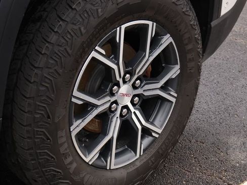 Certified 2024 GMC Acadia AT4 w/ Super Cruise Package image 21