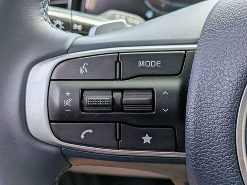 Used 2025 Kia Sportage EX w/ EX Premium Package image 27