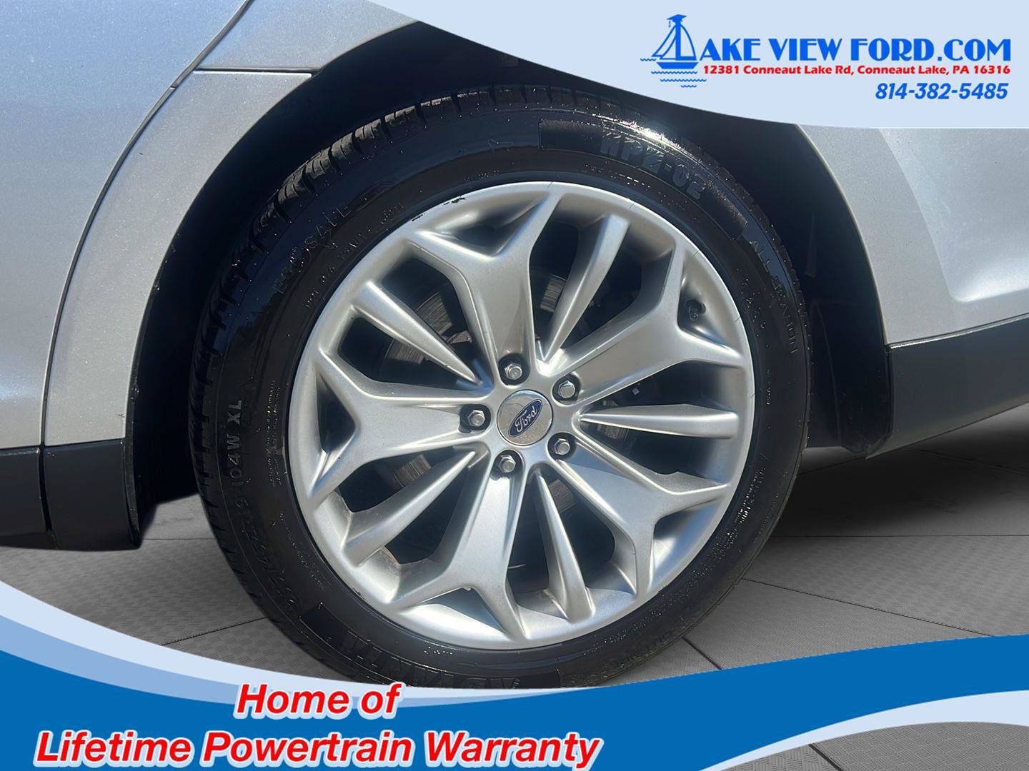 Used 2017 Ford Taurus Limited FWD image 6