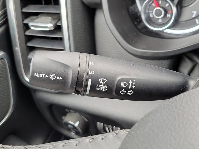 Used 2022 RAM 1500 Laramie AWD/4WD image 16