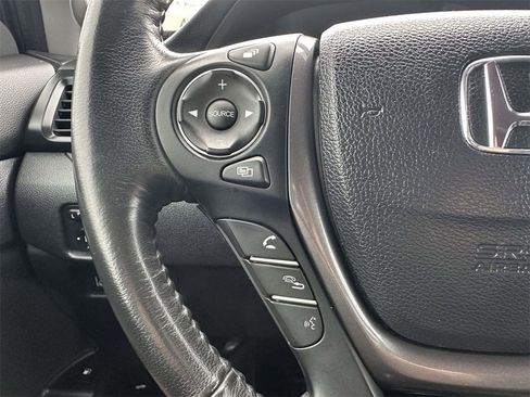 Certified 2023 Honda Ridgeline RTL image 12