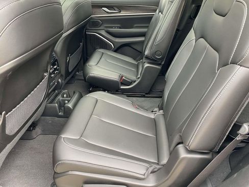 New 2026 Jeep Grand Cherokee L Limited RWD image 10