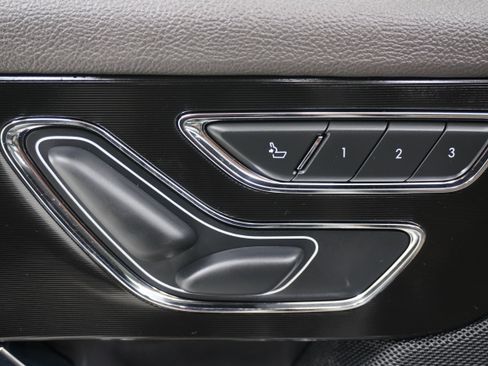 Used 2021 Lincoln Corsair Reserve FWD image 15