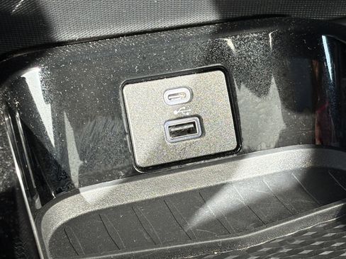 Used 2023 Ford Mustang Mach-E Premium image 24