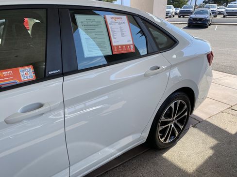 Certified 2026 Volkswagen Jetta Sport FWD image 54