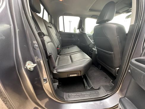 Used 2019 Honda Ridgeline RTL image 13