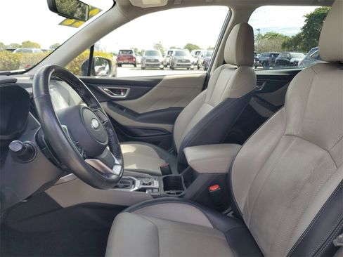 Used 2022 Subaru Forester Limited image 21