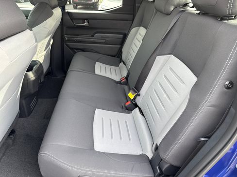 New 2025 Toyota Tacoma TRD Off-Road image 18