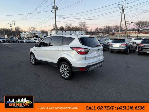 Used 2017 Ford Escape Titanium image 7