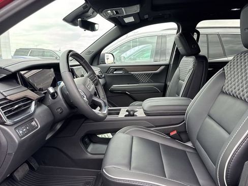 New 2026 GMC Acadia Denali FWD image 12