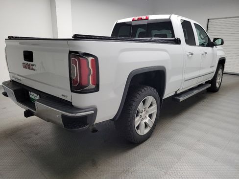 Used 2016 GMC Sierra 1500 SLT w/ SLT Premium Package AWD/4WD image 9