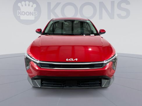 Used 2025 Kia K4 LXS image 11