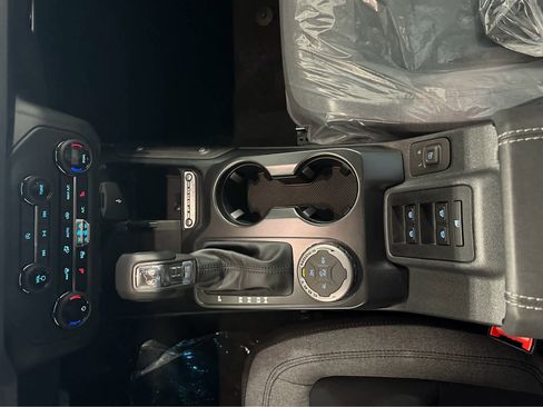 New 2025 Ford Bronco Big Bend image 24