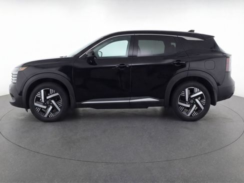 Used 2025 Nissan Kicks SV FWD image 5