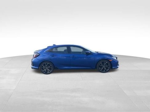 Used 2017 Honda Civic Sport image 6