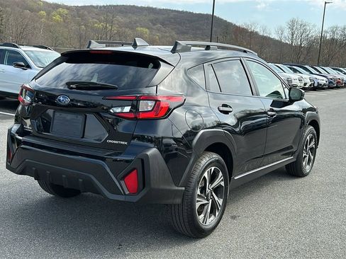 Certified 2025 Subaru Crosstrek 2.0i Premium image 4