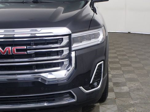 Used 2023 GMC Acadia SLT w/ Preferred Package image 18