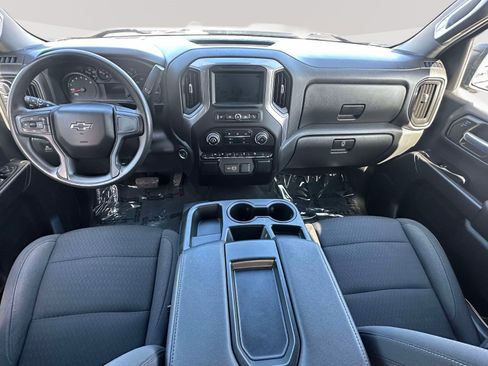 Used 2022 Chevrolet Silverado 1500 Custom Trail Boss AWD/4WD image 7