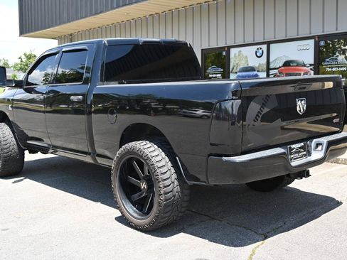 Used 2012 RAM 2500 ST w/ Chrome Appearance Group AWD/4WD image 2