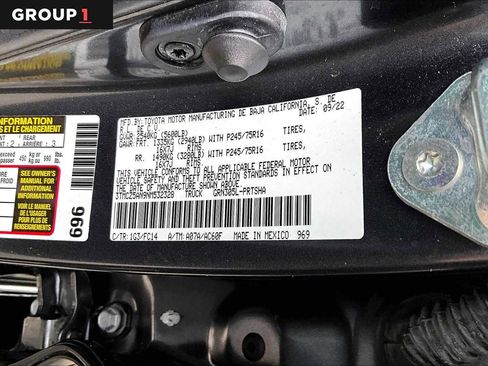 Certified 2022 Toyota Tacoma SR5 AWD/4WD image 37