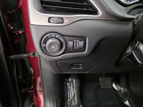 Certified 2020 Jeep Cherokee Latitude Plus image 26