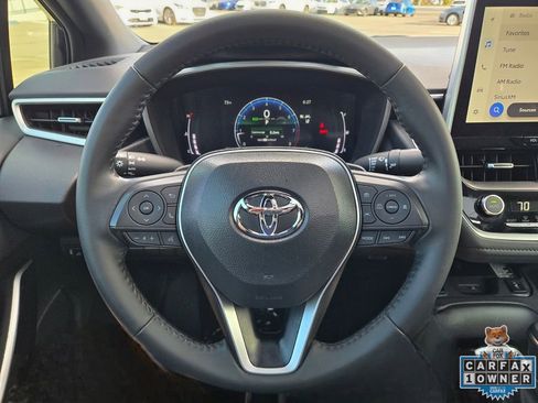 Used 2025 Toyota Corolla XSE FWD image 27