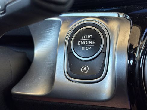 Certified 2024 Mercedes-Benz GLB 250 image 15