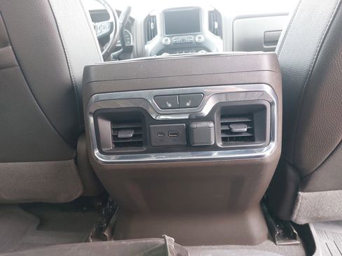 Used 2019 GMC Sierra 1500 Denali w/ Denali Ultimate Package AWD/4WD image 13