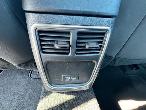 Used 2023 Dodge Charger SXT image 24