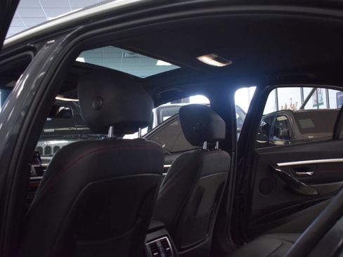 Used 2018 BMW 330i Sedan image 54