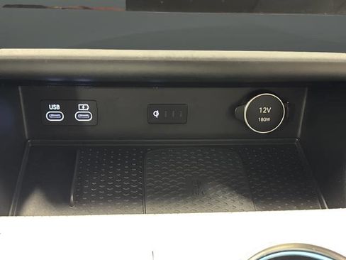 Used 2025 Genesis GV80 2.5T Advanced image 26