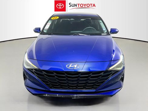 Used 2023 Hyundai Elantra Blue w/ Cargo Package FWD image 10