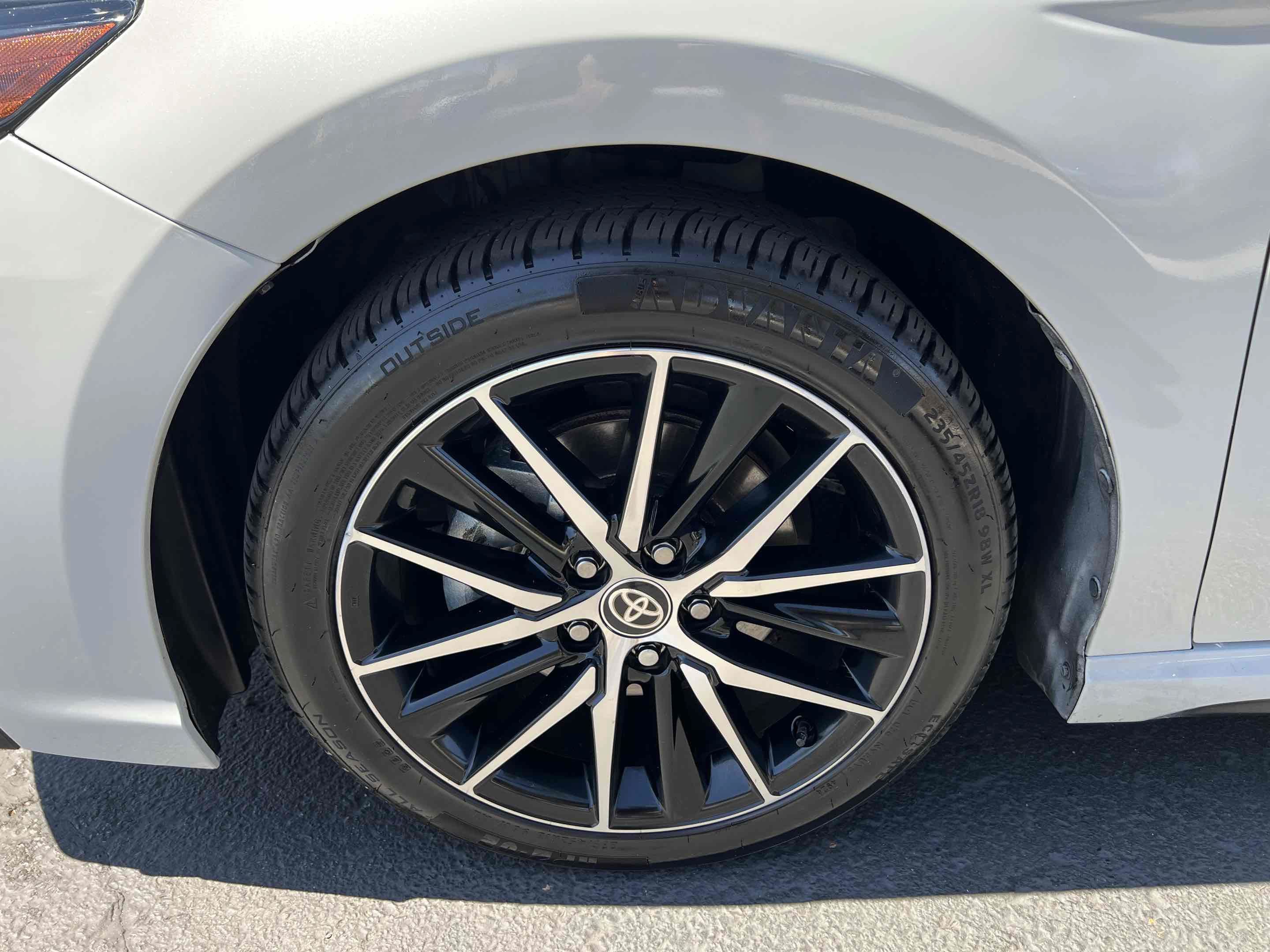 Used 2023 Toyota Camry SE w/ Convenience Package FWD image 44