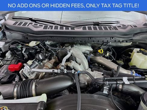 New 2026 Ford F250 Lariat w/ Black Appearance Package image 32