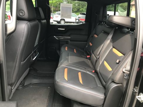Used 2021 GMC Sierra 1500 AT4 w/ AT4 Value Package AWD/4WD image 26