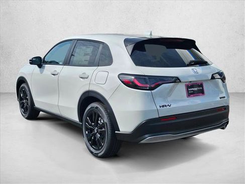 New 2026 Honda HR-V Sport image 3