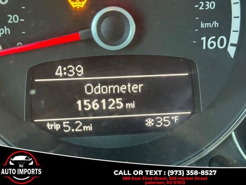 Used 2013 Volkswagen Beetle 2.0T image 23