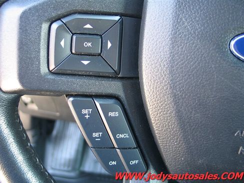 Used 2020 Ford Expedition XL AWD/4WD image 10
