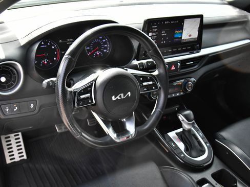 Used 2024 Kia Forte GT-Line w/ GT-Line Premium Package FWD image 16