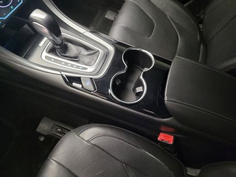 Used 2014 Ford Fusion Titanium FWD image 26