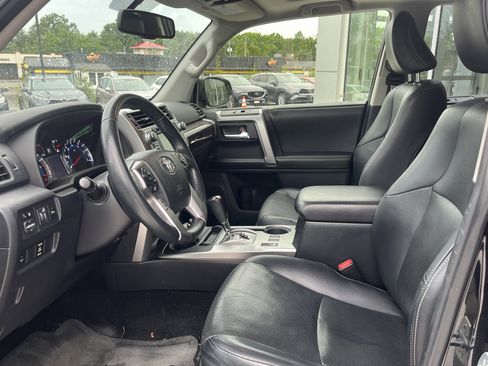 Used 2015 Toyota 4Runner Limited AWD/4WD image 5